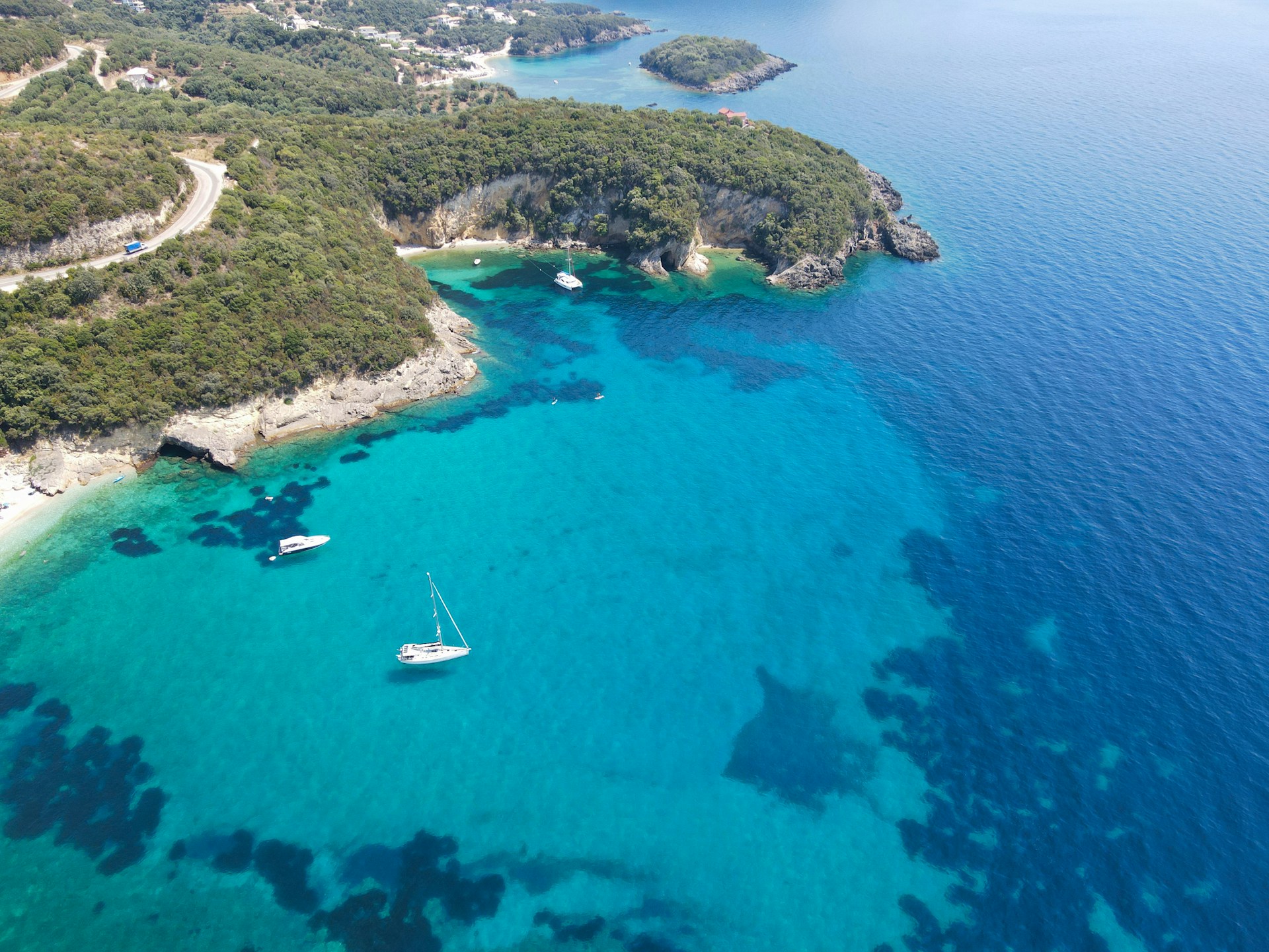mikri ammos beach